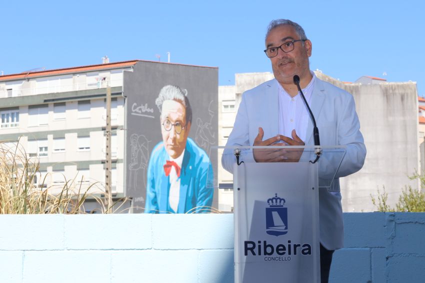 O deputado Xosé Penas participa en Ribeira no Festival Salmoira que homenaxea a Castelao
